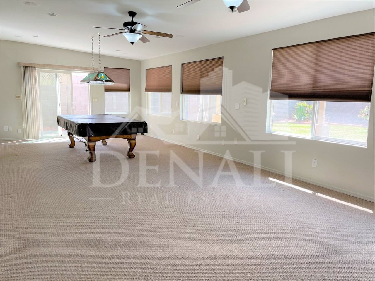16247 W Jackson St - Photo 2 of 24