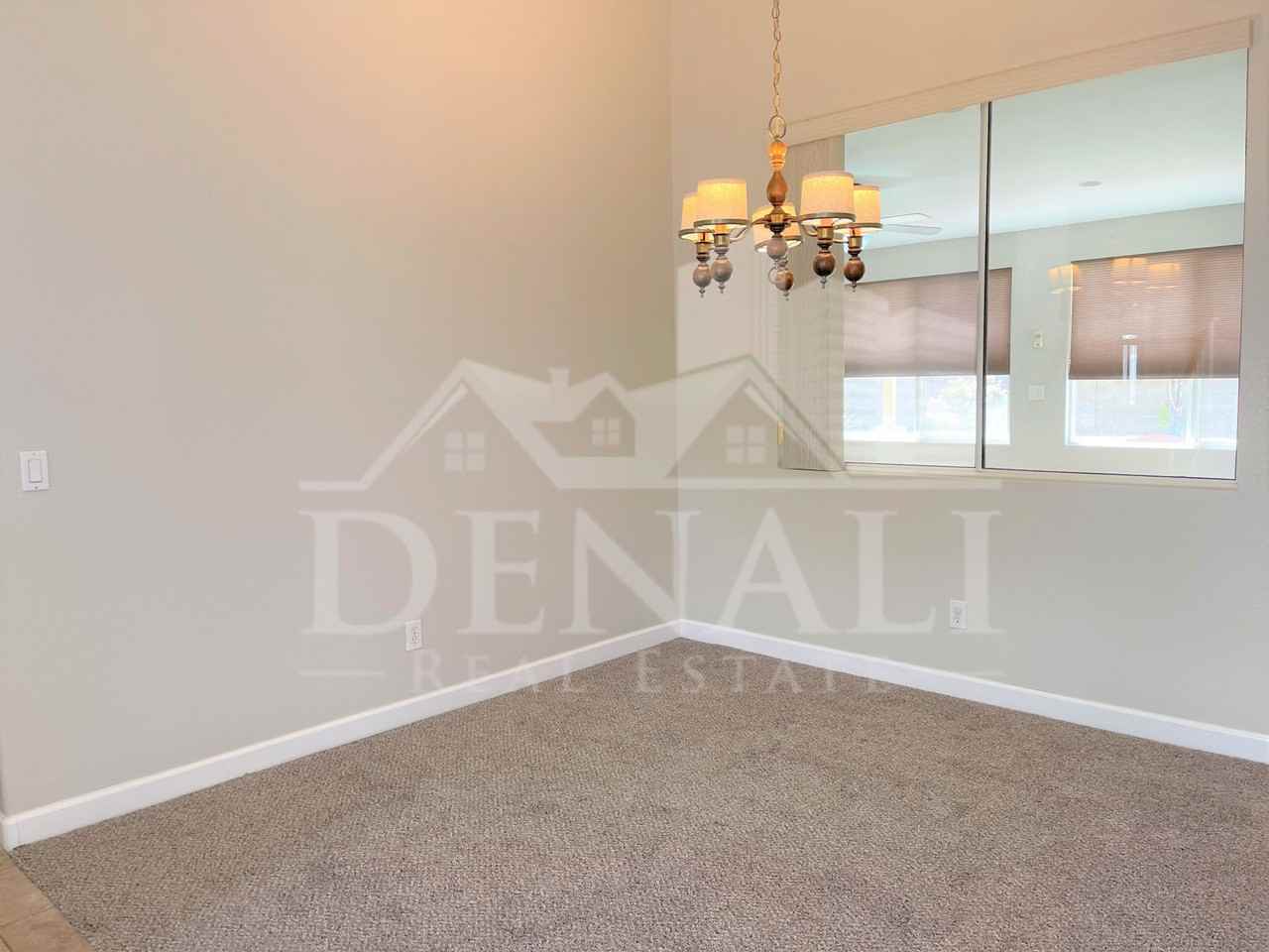 16247 W Jackson St - Photo 7 of 24