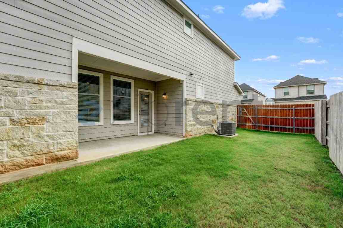 2505 Liam Aurora Ln - Photo 2 of 24