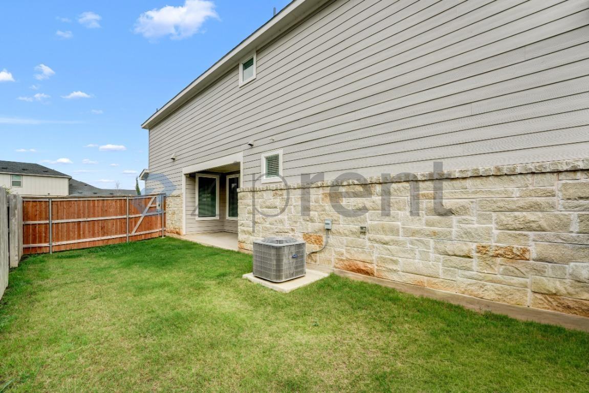 2505 Liam Aurora Ln - Photo 4 of 24