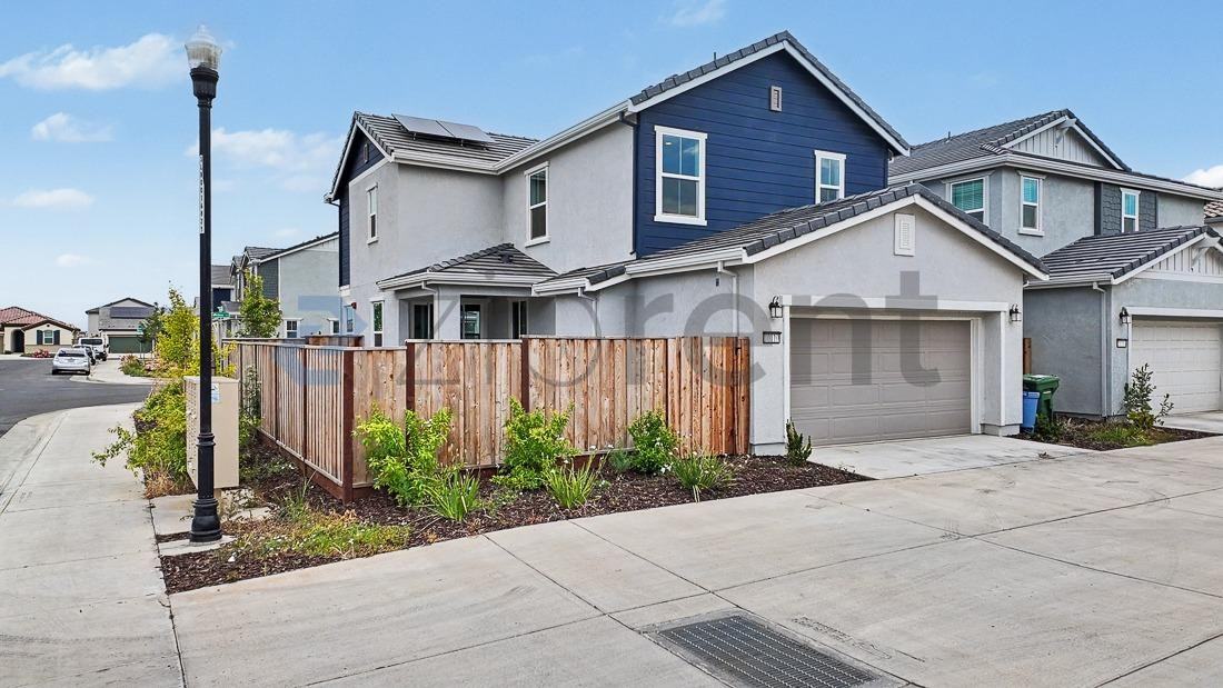 10110 Elise Way - Photo 7 of 50