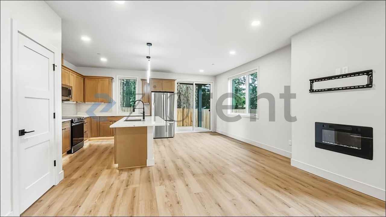 10831 104th Ave Ne - Photo 4 of 20