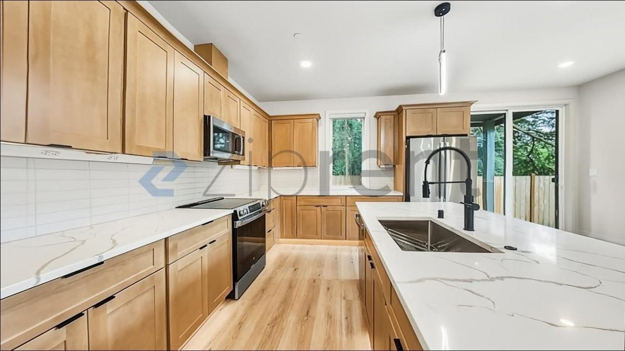 10831 104th Ave Ne - Photo 7 of 20