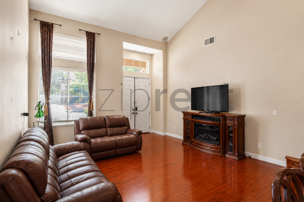 3879 Mars Ct - Photo 6 of 36