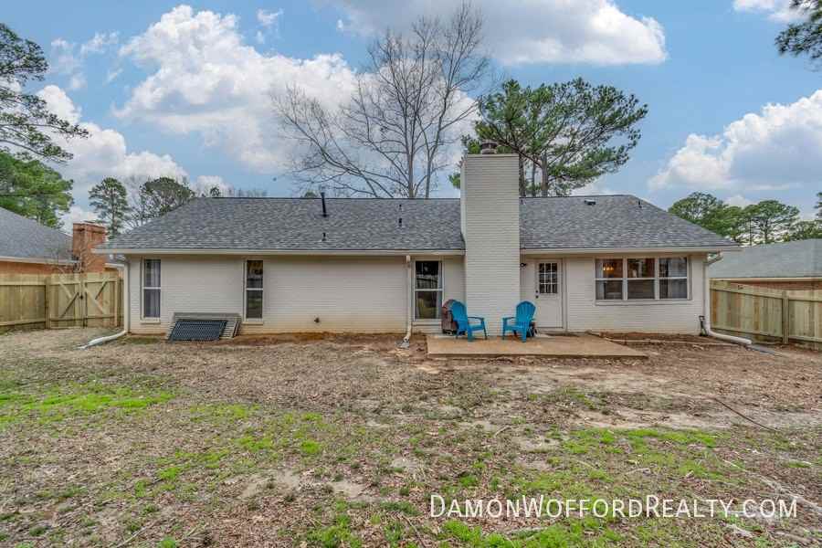 103 Live Oak Ln - Photo 4 of 37