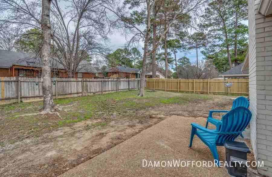 103 Live Oak Ln - Photo 6 of 37