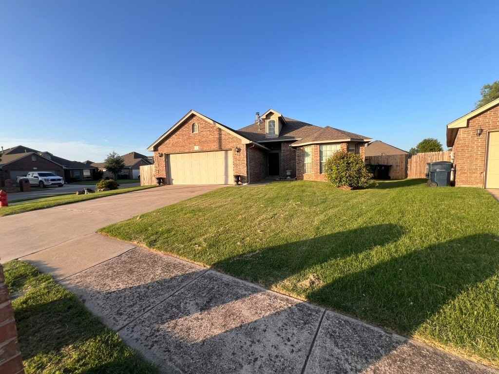 2400 Rookhaven Ln - Photo 4 of 30