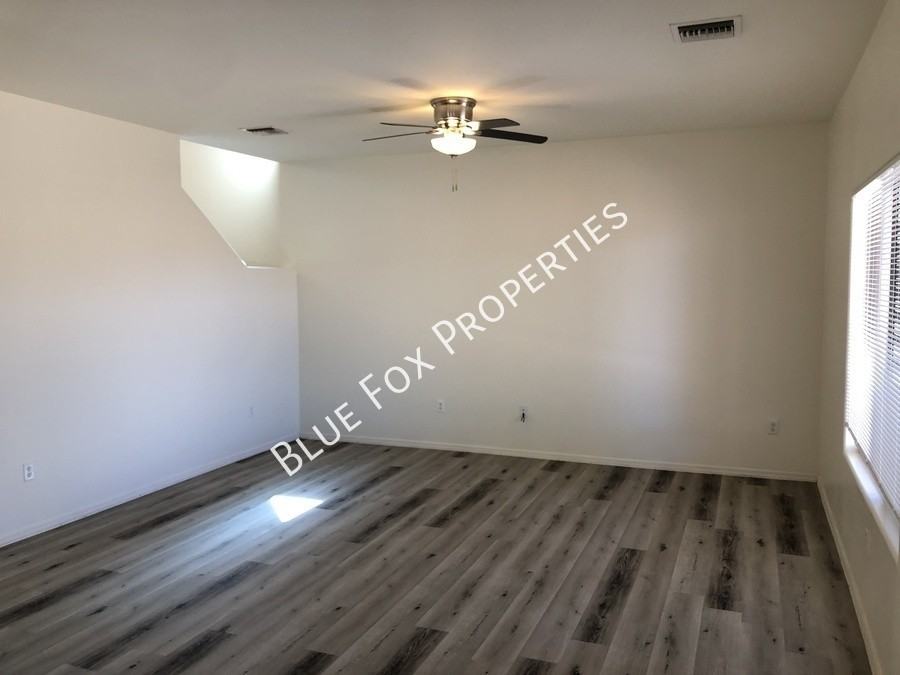 7651 E Majestic Palm Ln - Photo 6 of 26