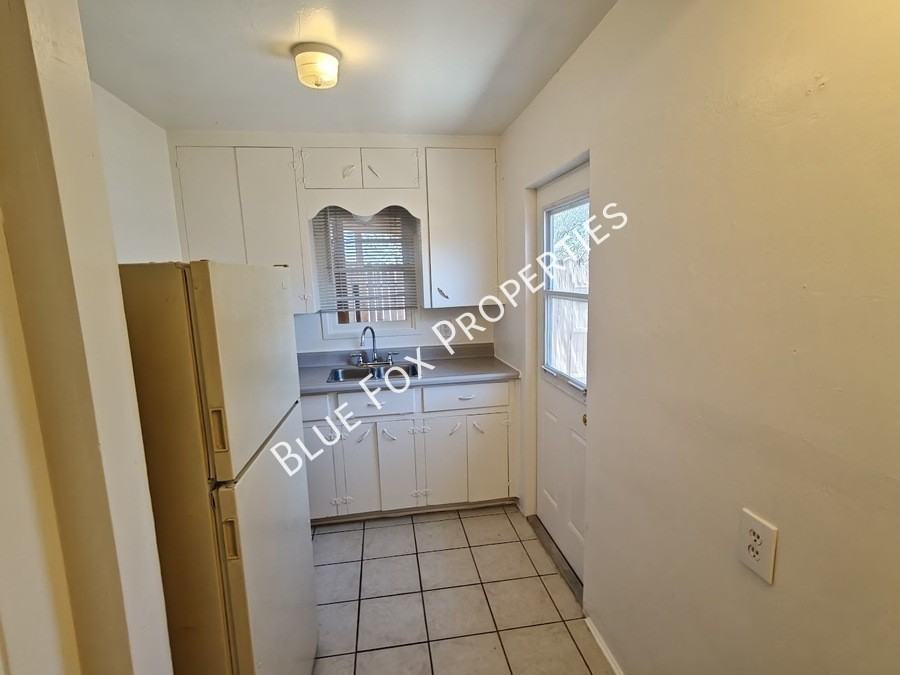 3241 E Bermuda St #2 - Photo 2 of 23
