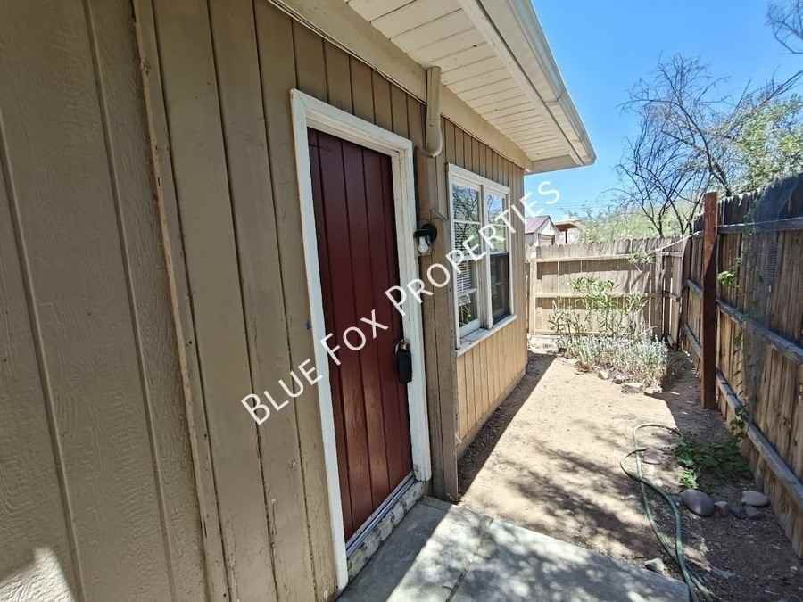 3241 E Bermuda St #2 - Photo 6 of 23