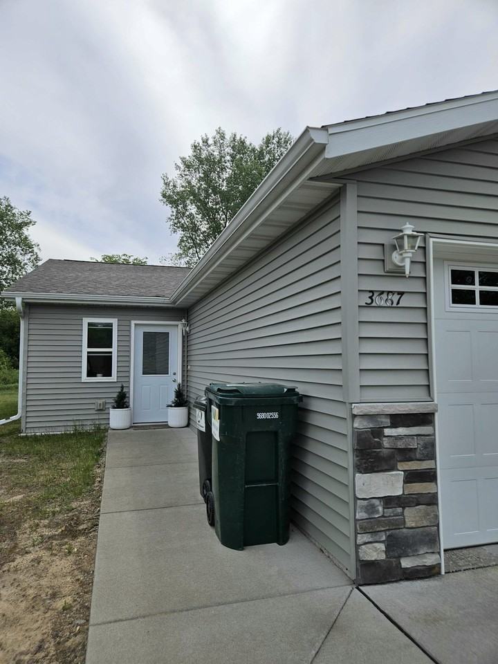 3687 Flynn Place - Photo 2 of 26