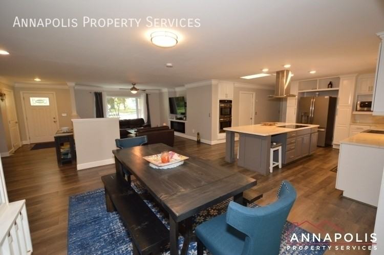 816 Maple Rd - Photo 5 of 40