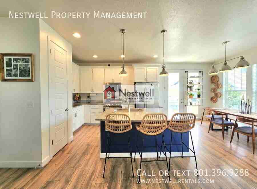 5233 W Arista Way - Photo 6 of 22