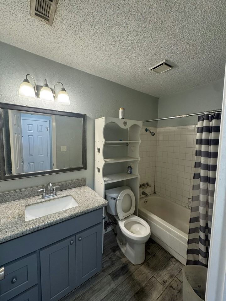 9295 Washington Boulevard - Photo 7 of 15