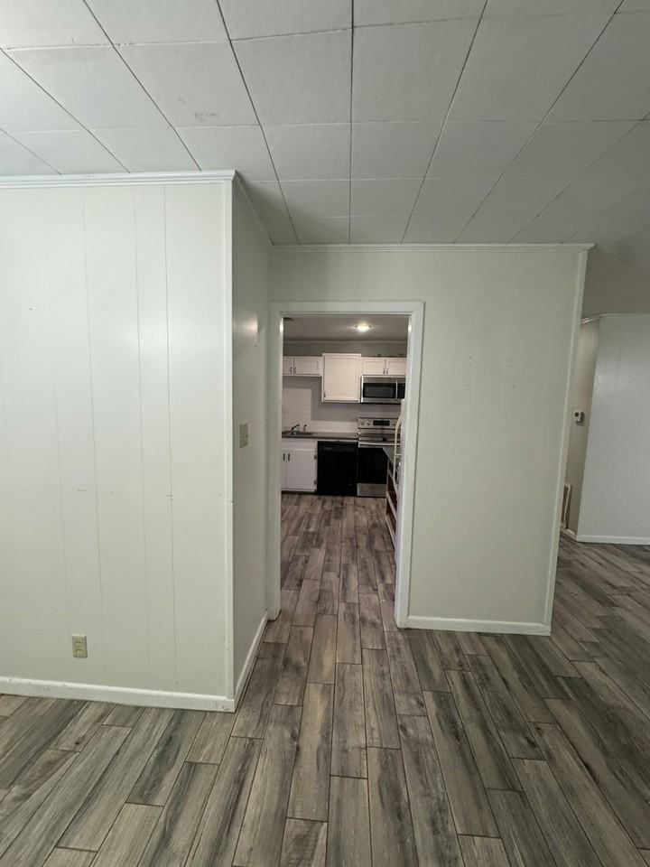 1825 14th St - Photo 7 of 13