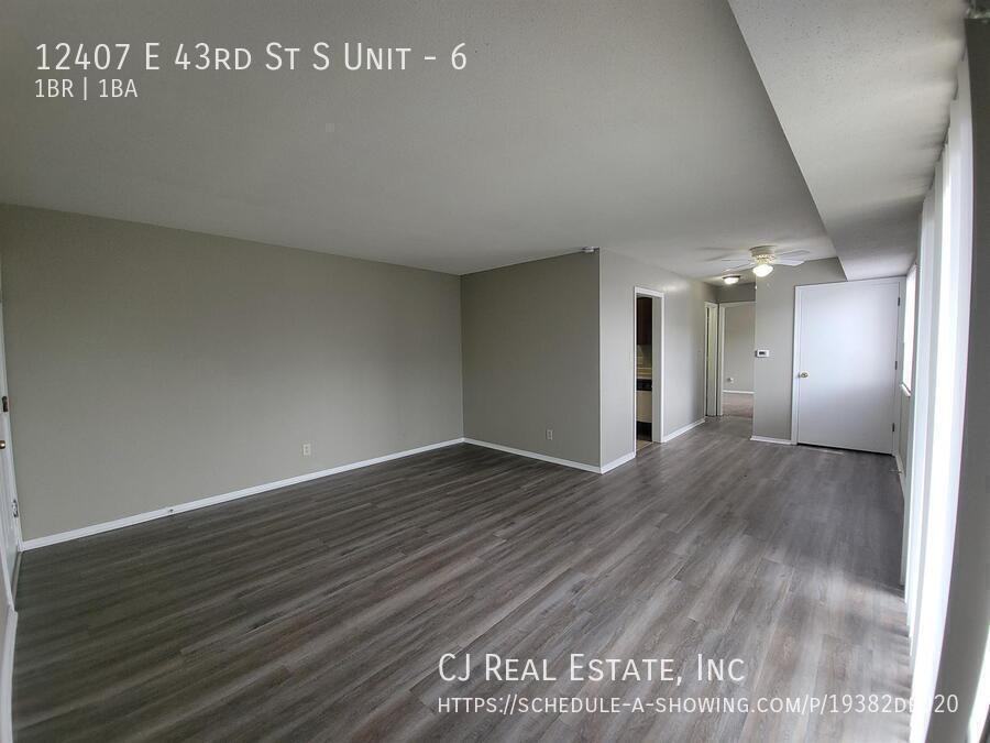 12407 E 43rd St S #6 - Photo 2 of 11