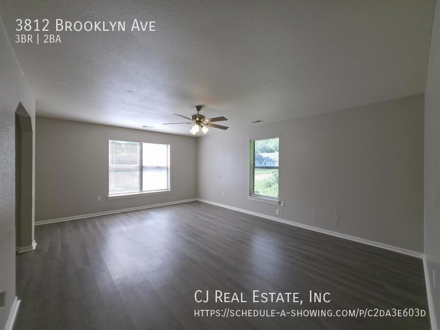 3812 Brooklyn Ave - Photo 3 of 11