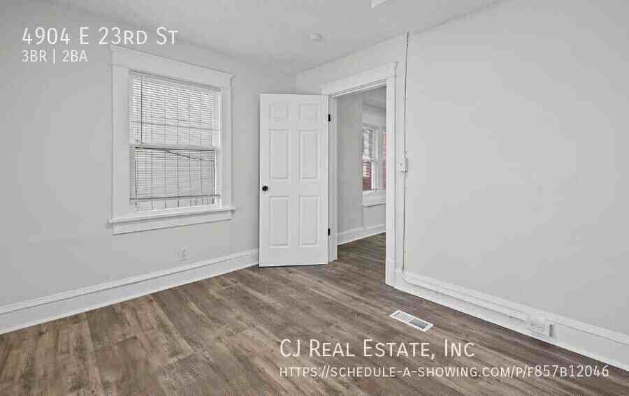 4904 E 23rd St - Photo 6 of 11