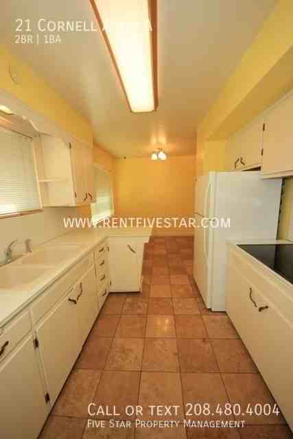 21 Cornell Ave #A - Photo 5 of 11