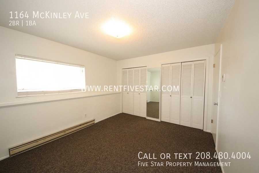 1164 Mckinley Ave - Photo 5 of 6
