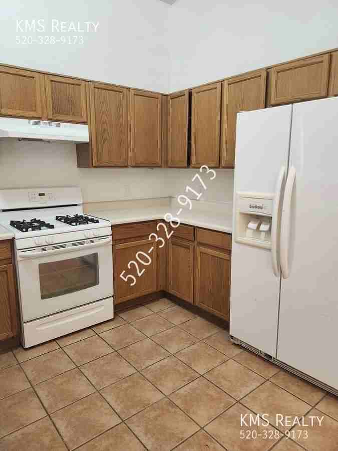 1616 W Wood Crest Ct - Photo 6 of 16