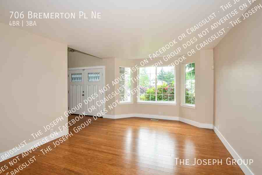 706 Bremerton Pl Ne - Photo 3 of 22