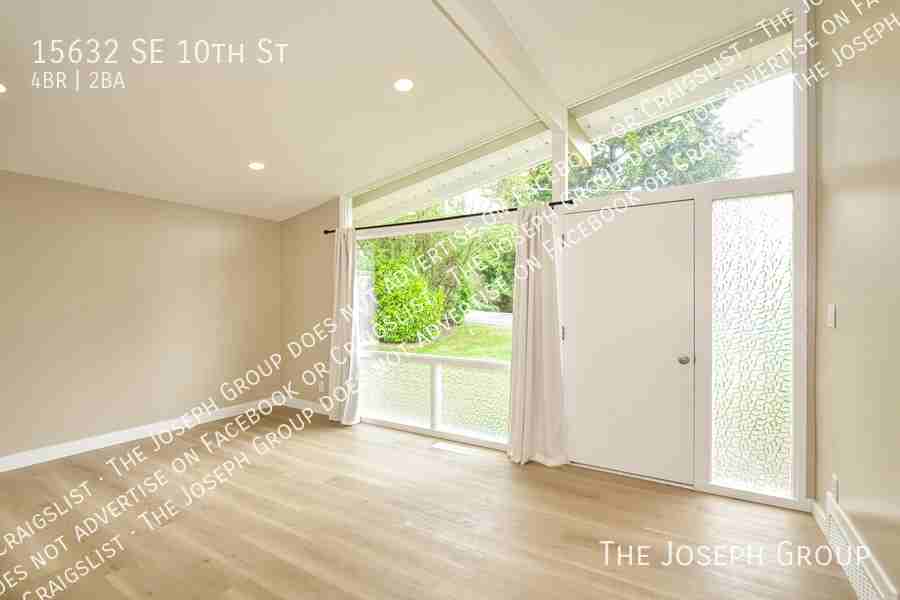 15632 Se 10th St - Photo 4 of 18