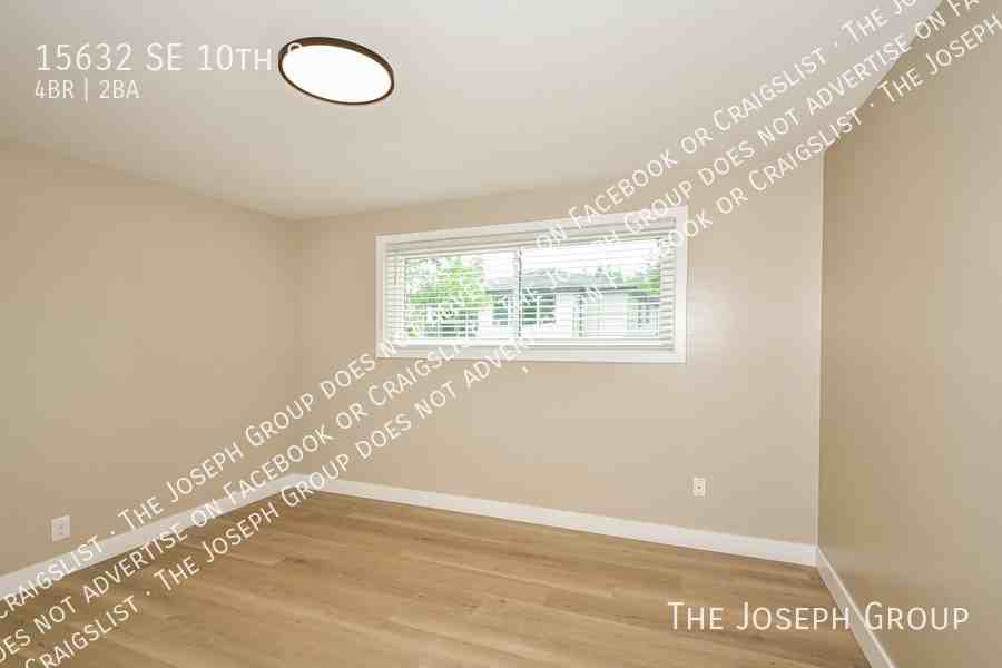 15632 Se 10th St - Photo 7 of 18