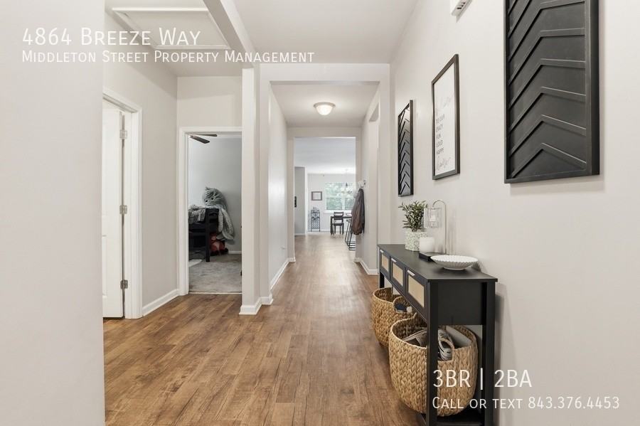 4864 Breeze Way - Photo 5 of 36