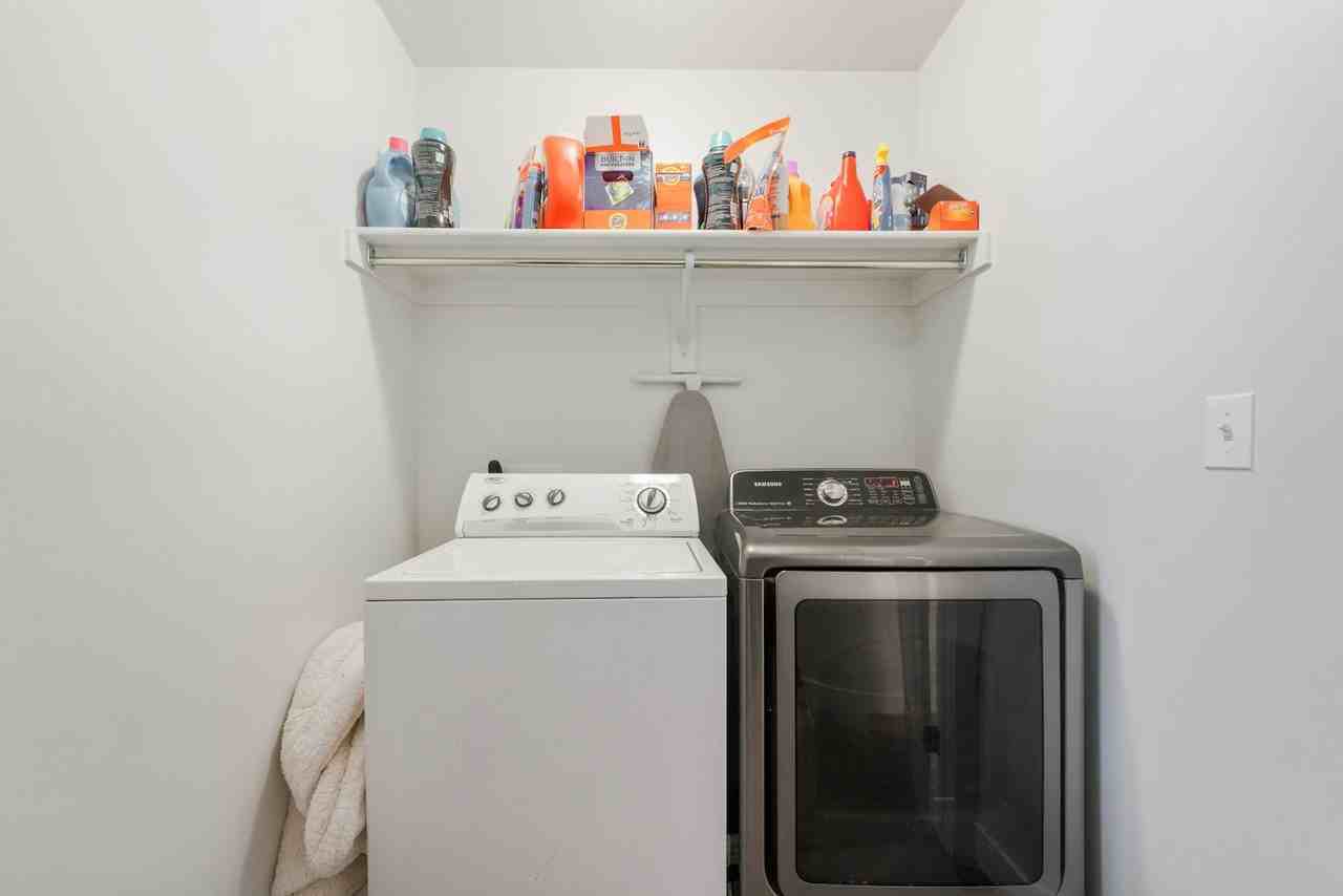 291 West 730 North - Photo 3 of 6