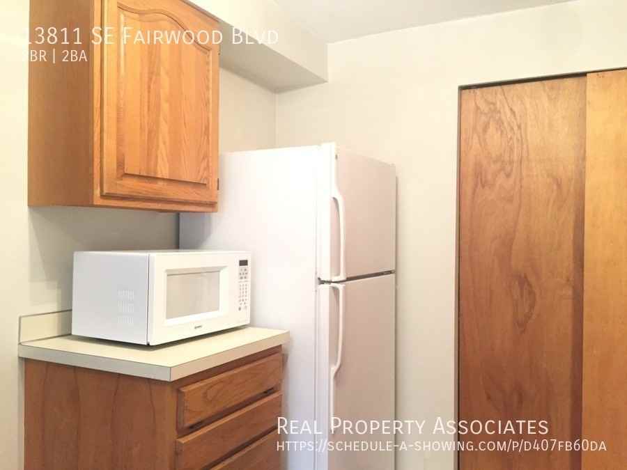 13811 Se Fairwood Blvd - Photo 7 of 38