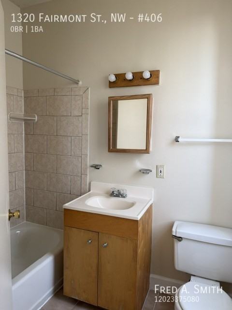 1320 Fairmont St Nw #406 - Photo 3 of 6
