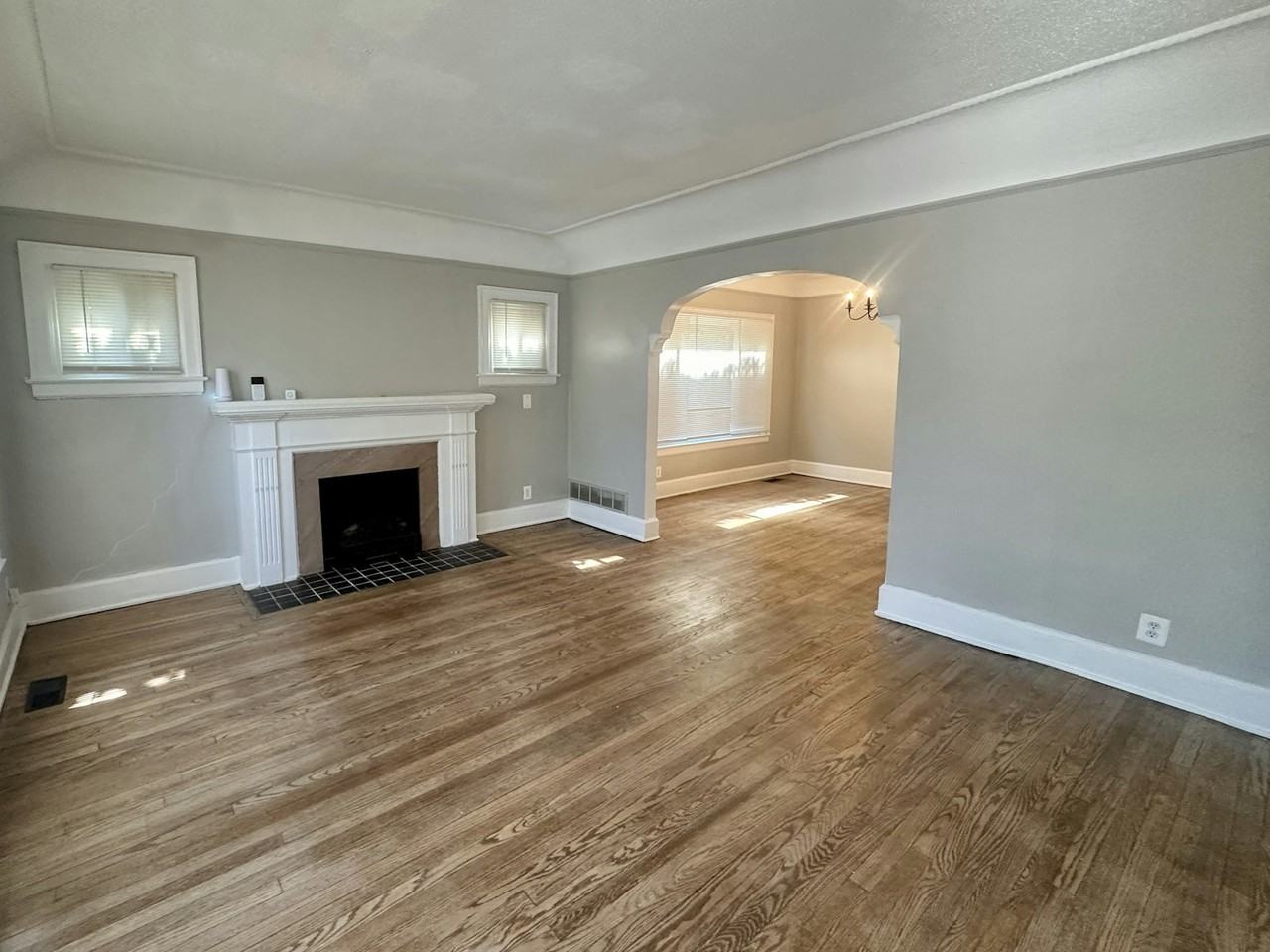 3740 Tyler St, Unit 1 - Photo 7 of 22