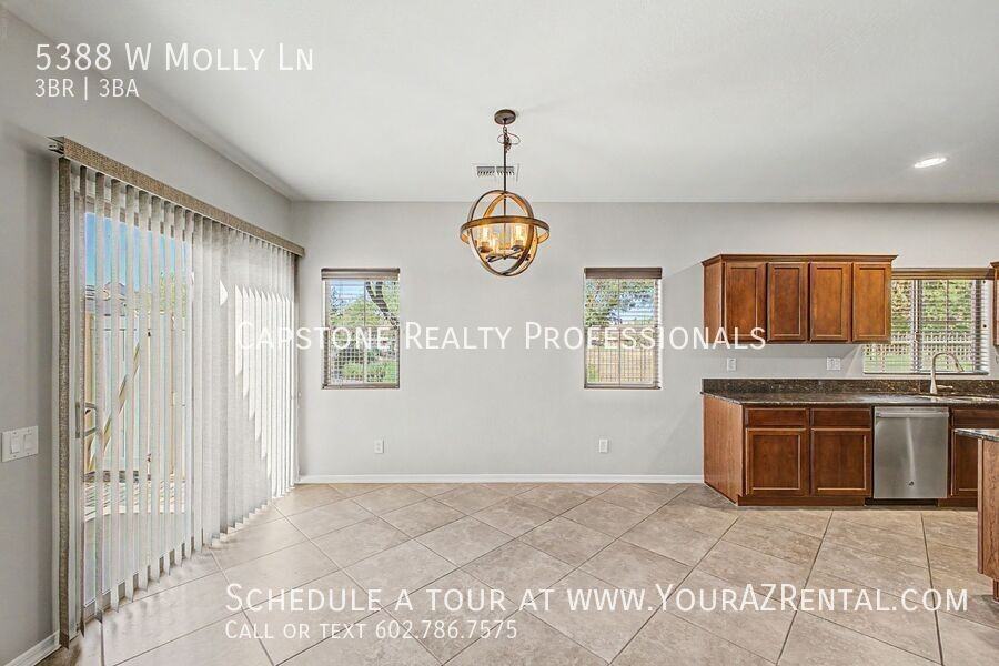 5388 W Molly Ln - Photo 4 of 24