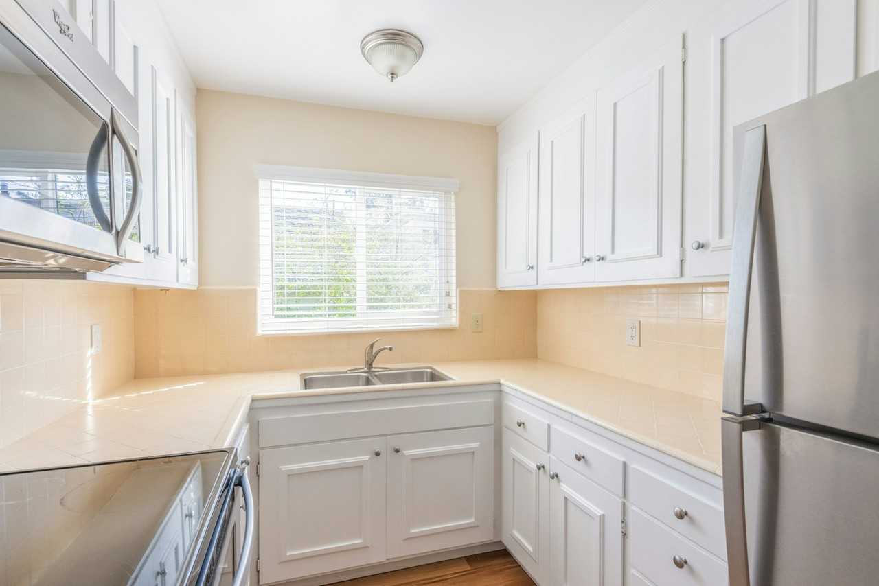 19 Belle Avenue, Unit 9 - Photo 4 of 13
