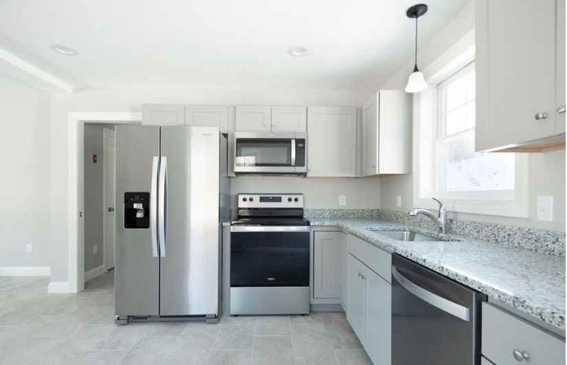 5 Anglers Road - Photo 2 of 33