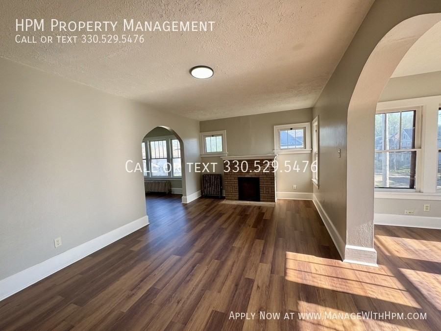 1259 Oxford Ave Nw - Photo 4 of 20
