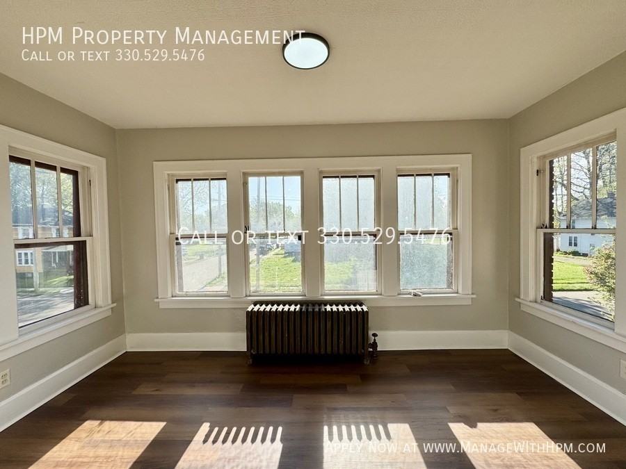 1259 Oxford Ave Nw - Photo 6 of 20