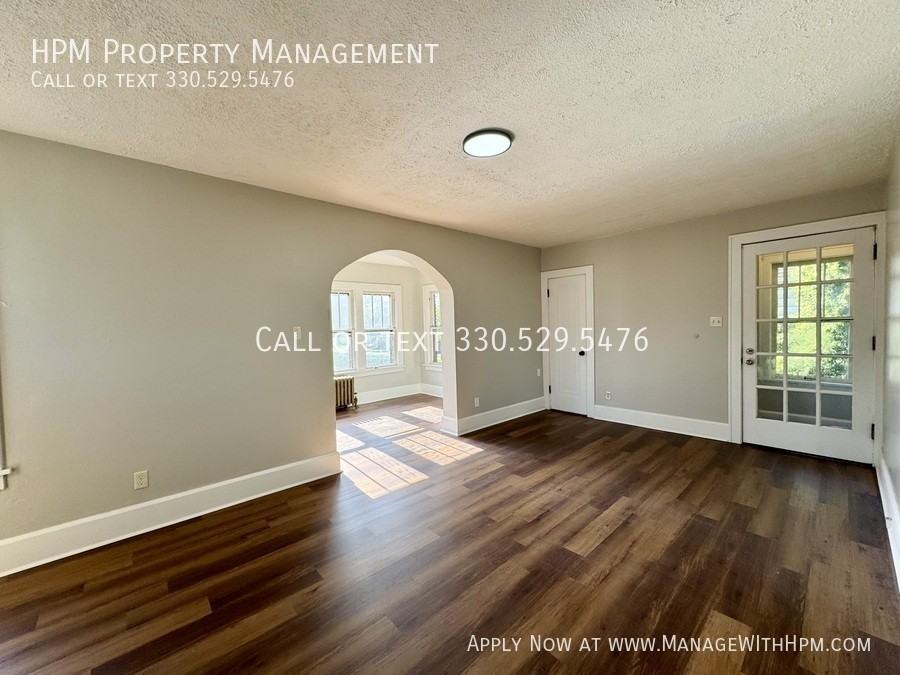 1259 Oxford Ave Nw - Photo 7 of 20