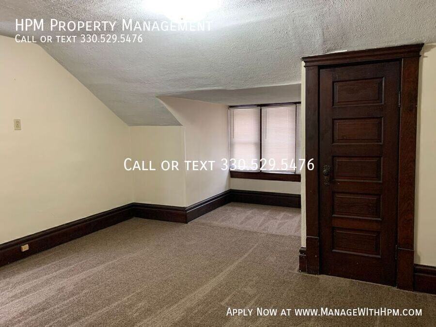 202 W Long St #202WLONGUP - Photo 2 of 8
