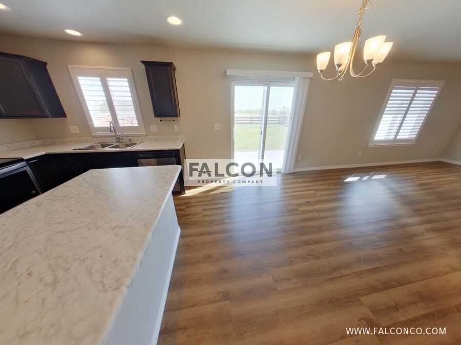 10025 Morning Vista Dr - Photo 5 of 17