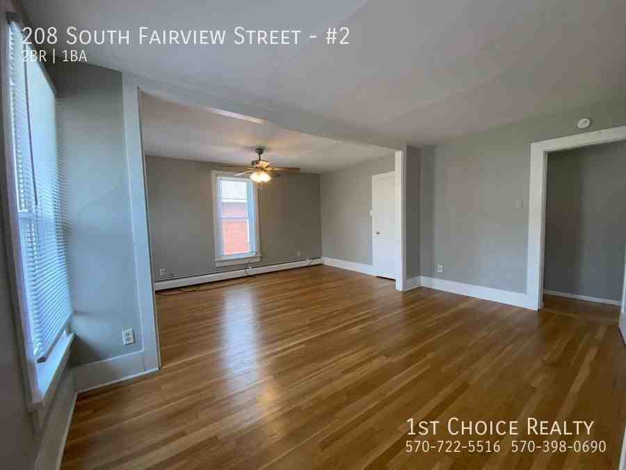 208 S Fairview St #2 - Photo 5 of 22