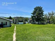 738 Railroad St - Photo 1 of 1
