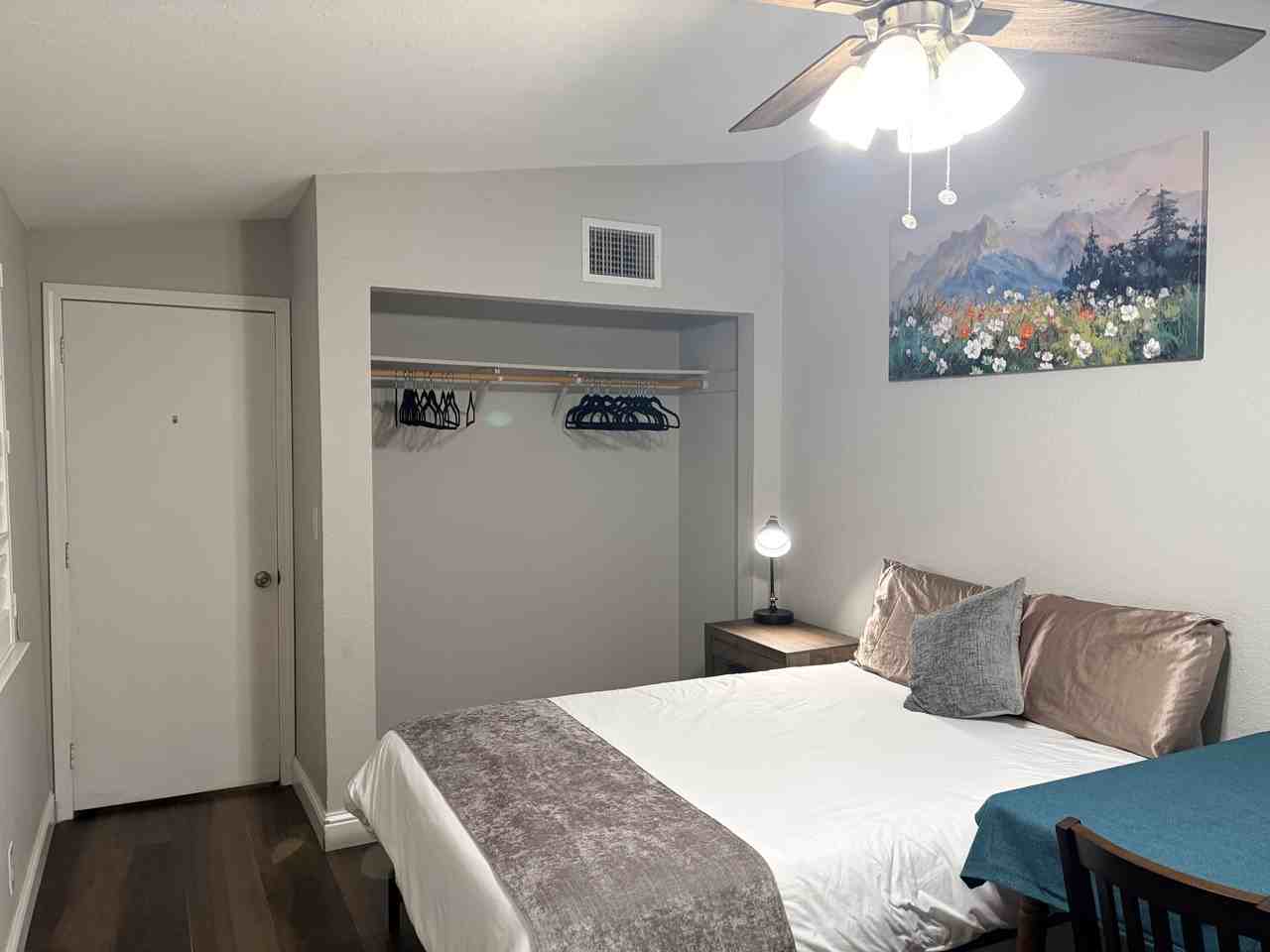 4290 67th St #3 - Photo 3 of 12