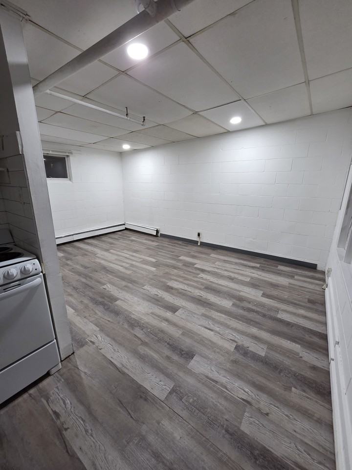 100 Great Neck Rd N #45 - Photo 2 of 5