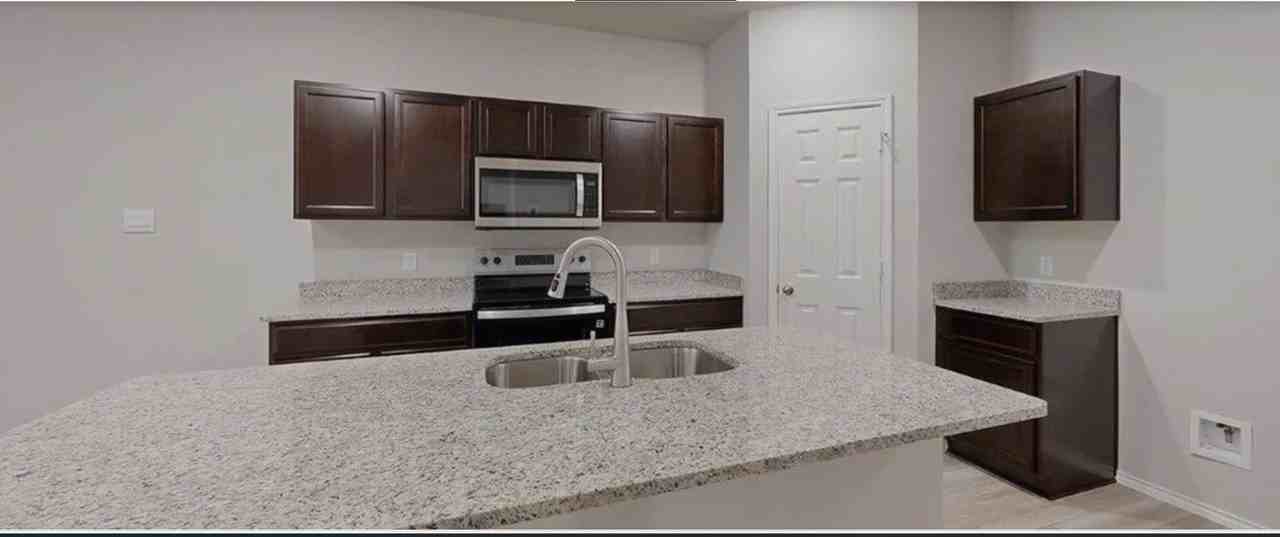 1122 Stone Valley Rd #B - Photo 7 of 16