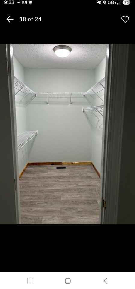 308 Madison Ct #NA - Photo 4 of 24