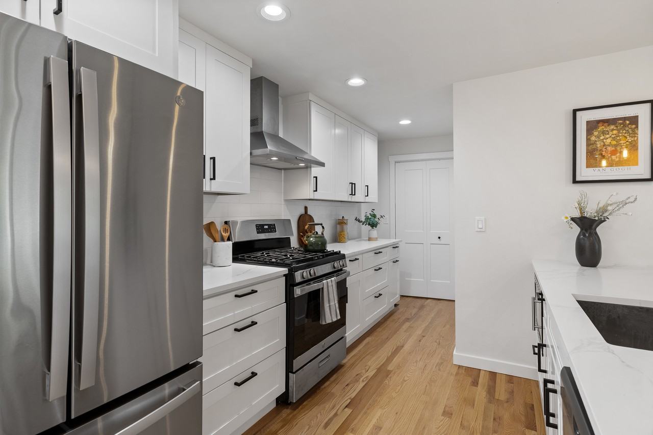 2701 Ne 110th St #NA - Photo 7 of 17