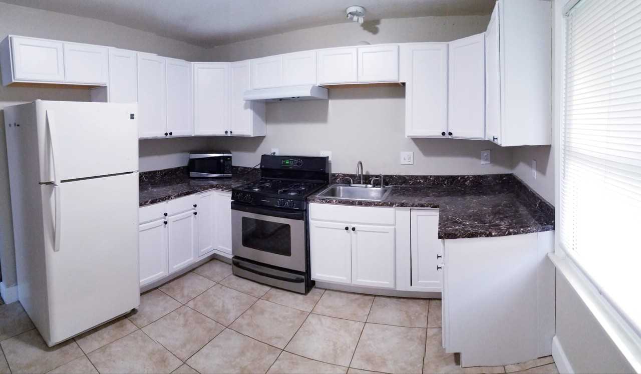 26511 Grandmont St #NA - Photo 3 of 11