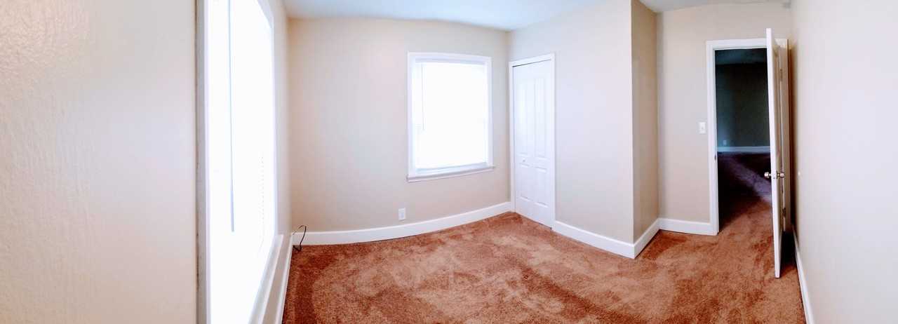 26511 Grandmont St #NA - Photo 6 of 11